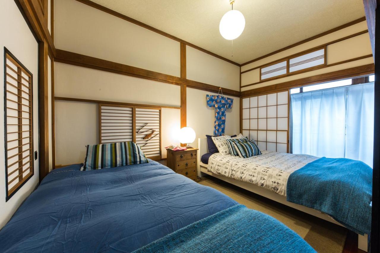 Samurai House - Large Family House, West Shinjuku Токио Экстерьер фото