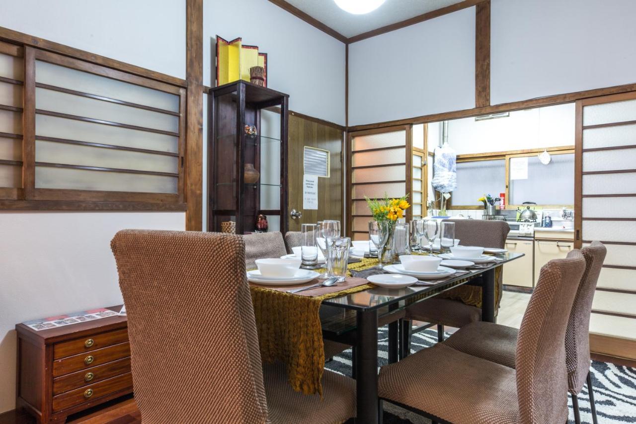 Samurai House - Large Family House, West Shinjuku Токио Экстерьер фото