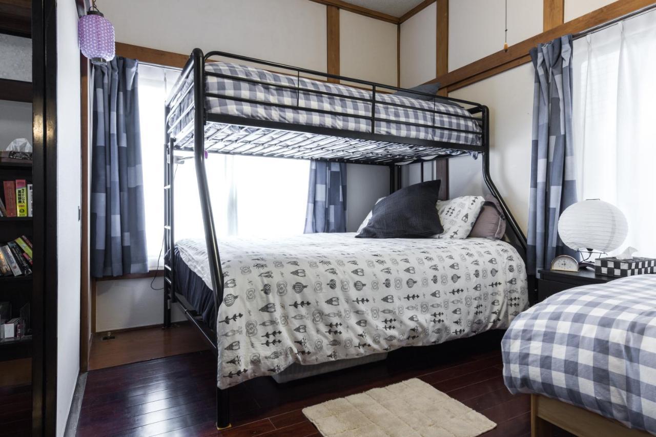 Samurai House - Large Family House, West Shinjuku Токио Экстерьер фото